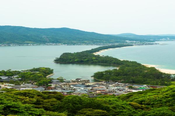 男生社保有生育险吗，男性是否可以购买生育险