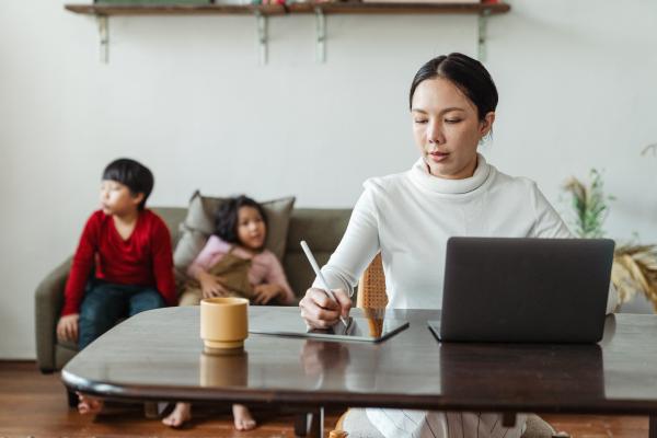 新华保险的企业性质是什么，国有企业与央企有何不同