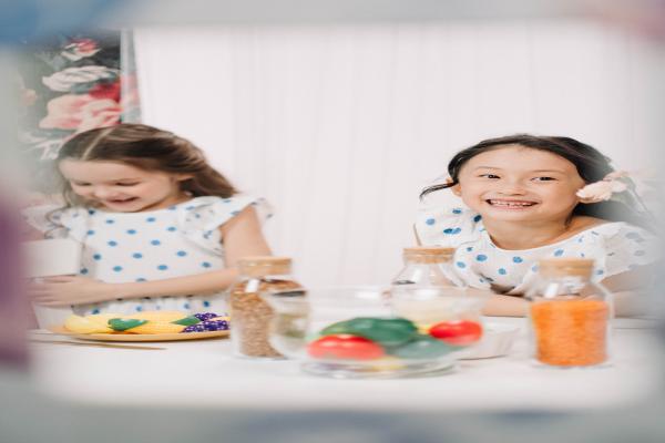 幼儿园老师交五险一金吗